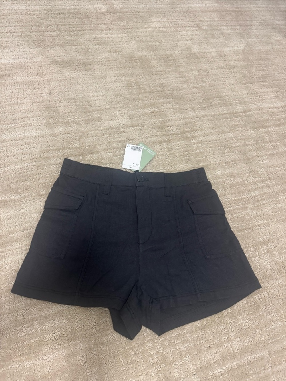 NWT H&M women shorts